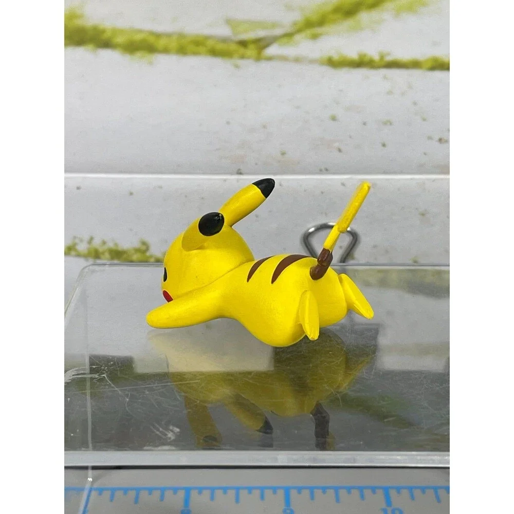 Pokemon TOMY Pikachu Figure Figurine 2016 Original 151 Kanto Nintendo